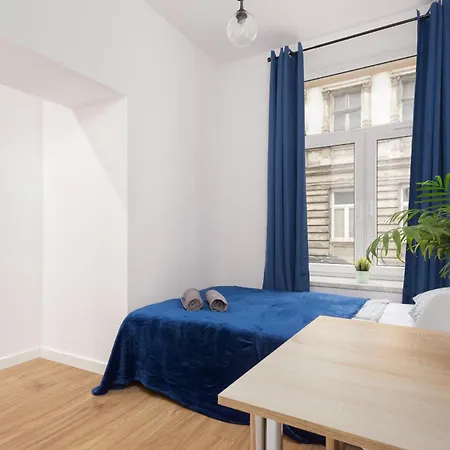 Centrum2 Pomorska 22 * Łódź